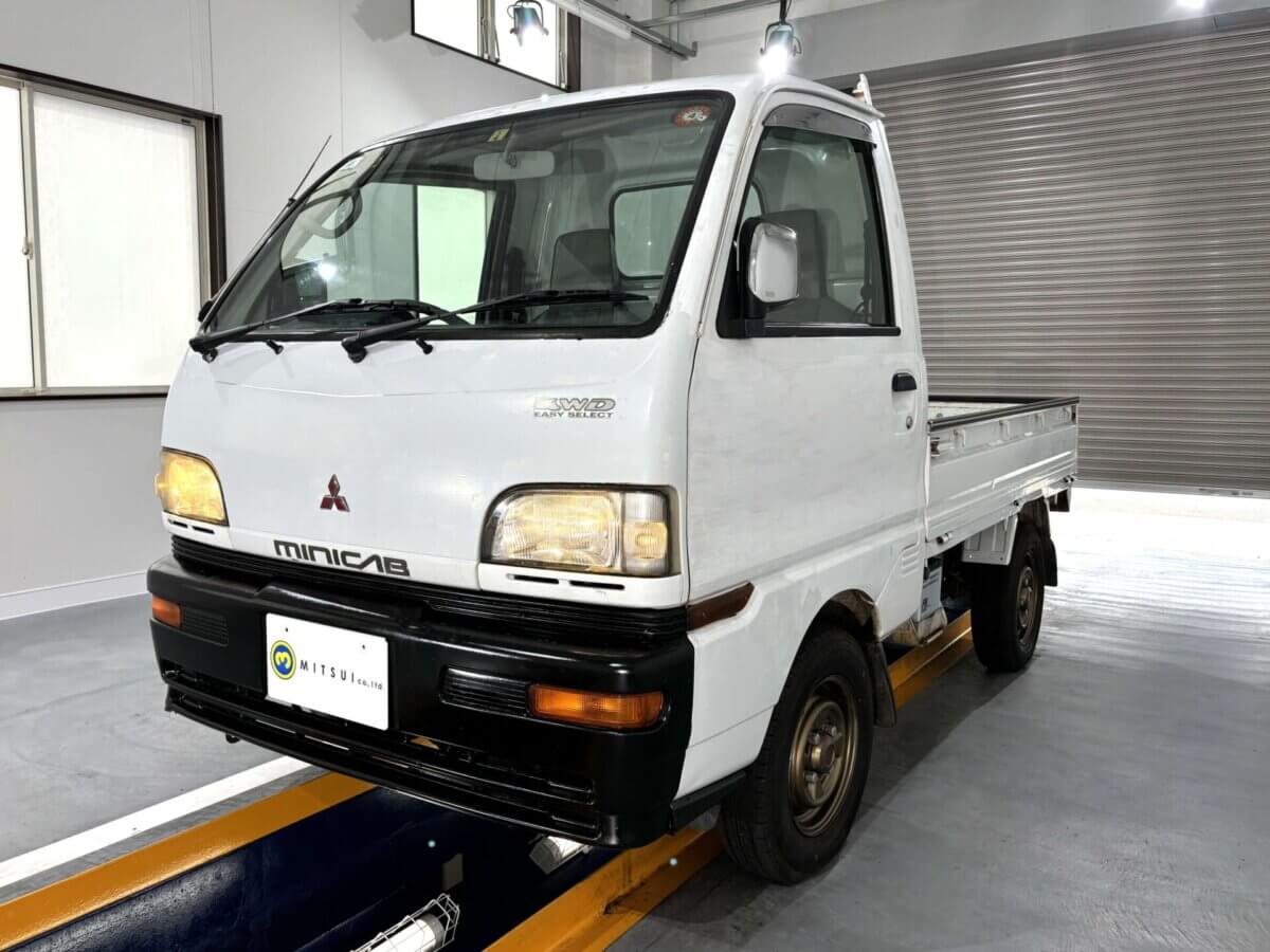 IMG_8979 1998 Mitsubishi Minicab Truck - Image 2